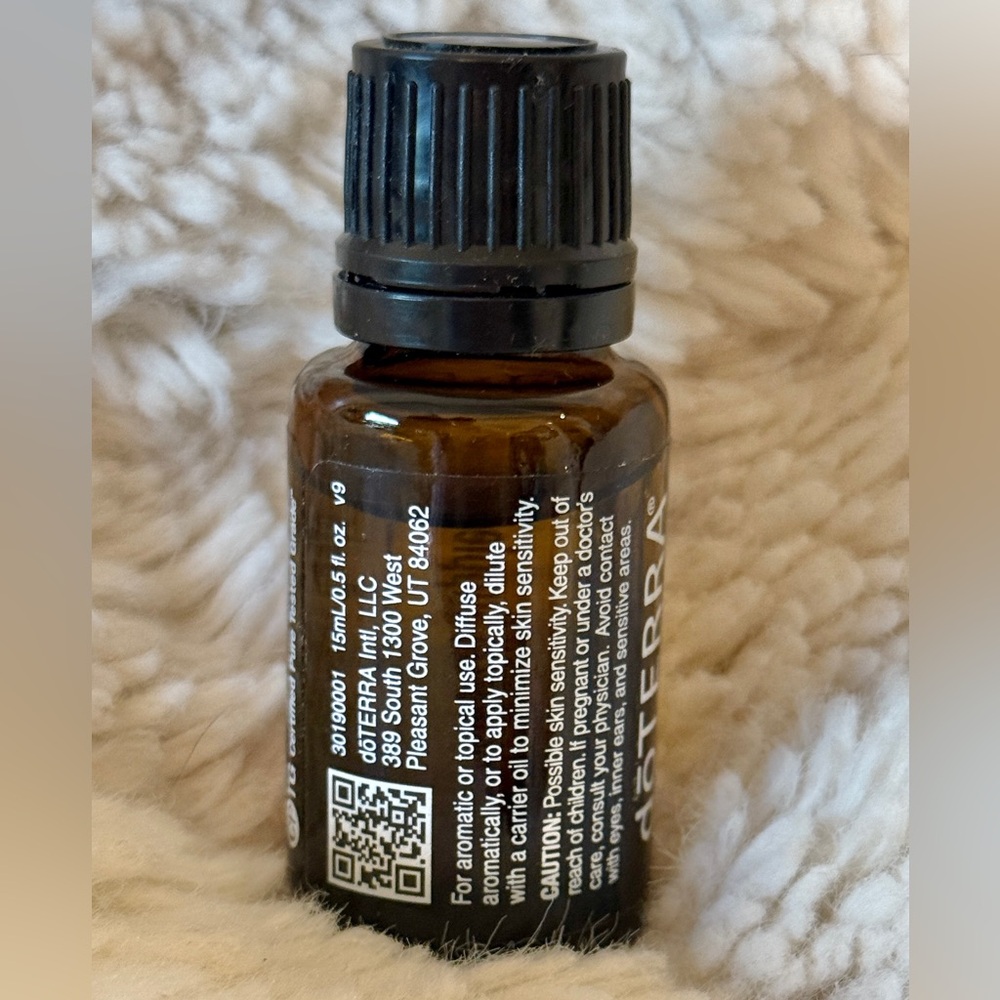 Peppermint Essential Oil, 15ml — DoTERRA - Picture 7 of 16